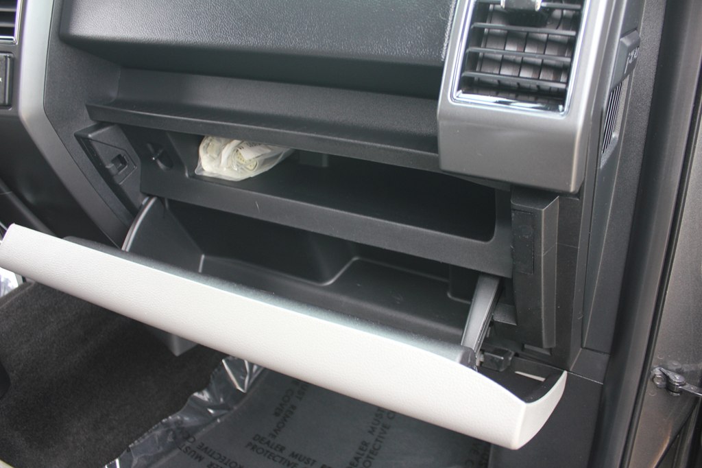 Photo 33 of this FORD F-150