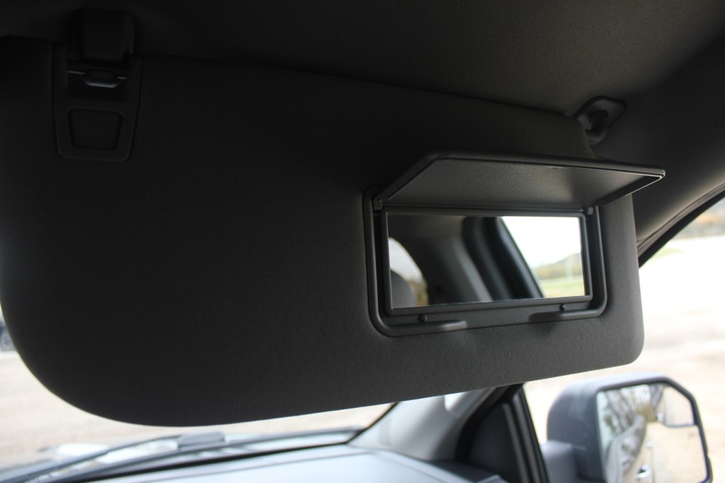 Photo 25 of this FORD F-150