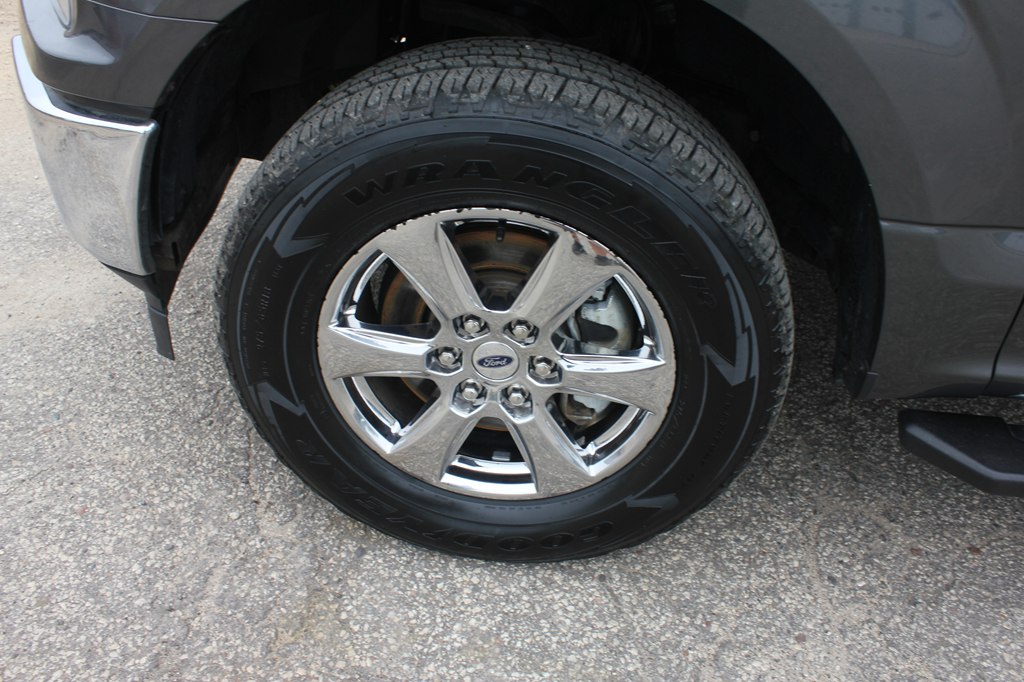 Photo 54 of this FORD F-150