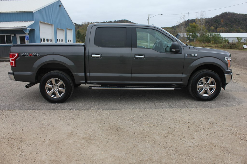 Photo 4 of this FORD F-150