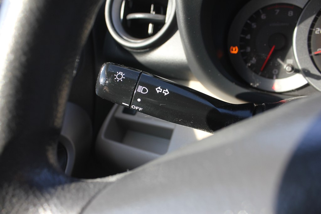 Photo 12 of this TOYOTA RAV4