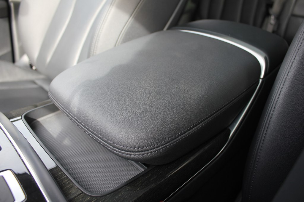 Photo 22 of this AUDI Q7