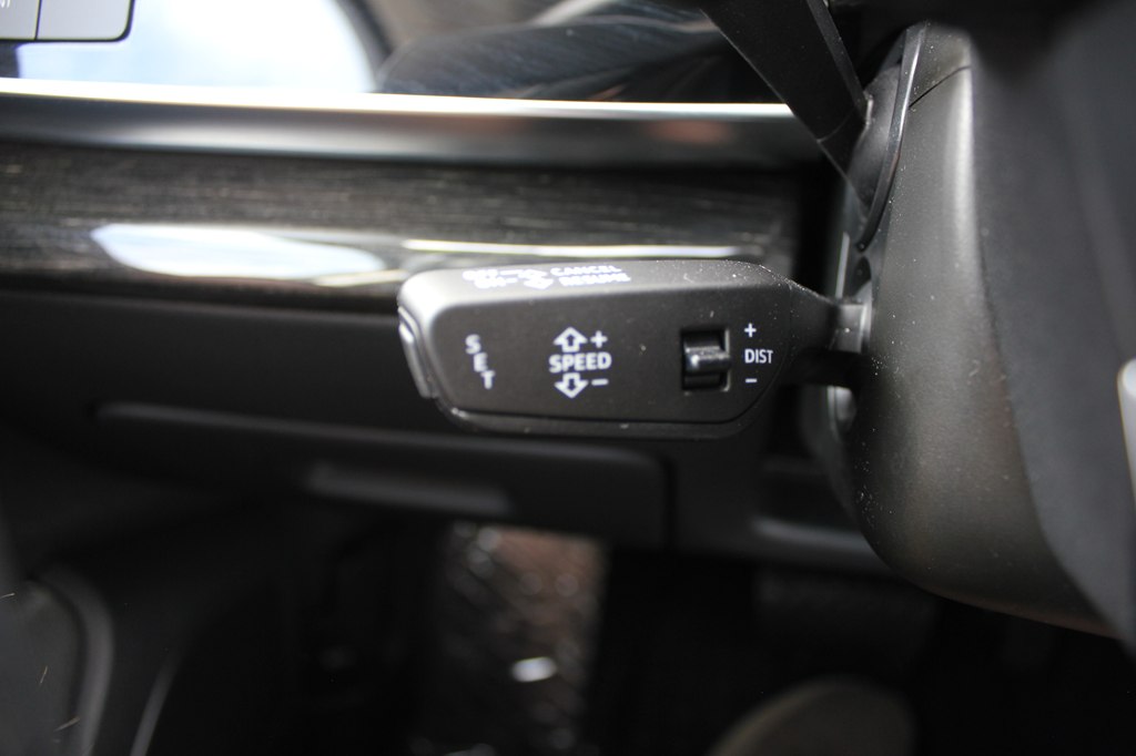 Photo 15 of this AUDI Q7
