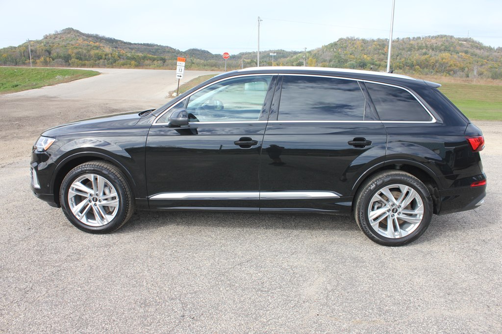 Photo 8 of this AUDI Q7