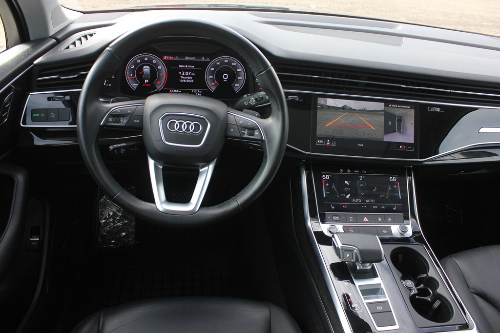 Photo 9 of this AUDI Q7