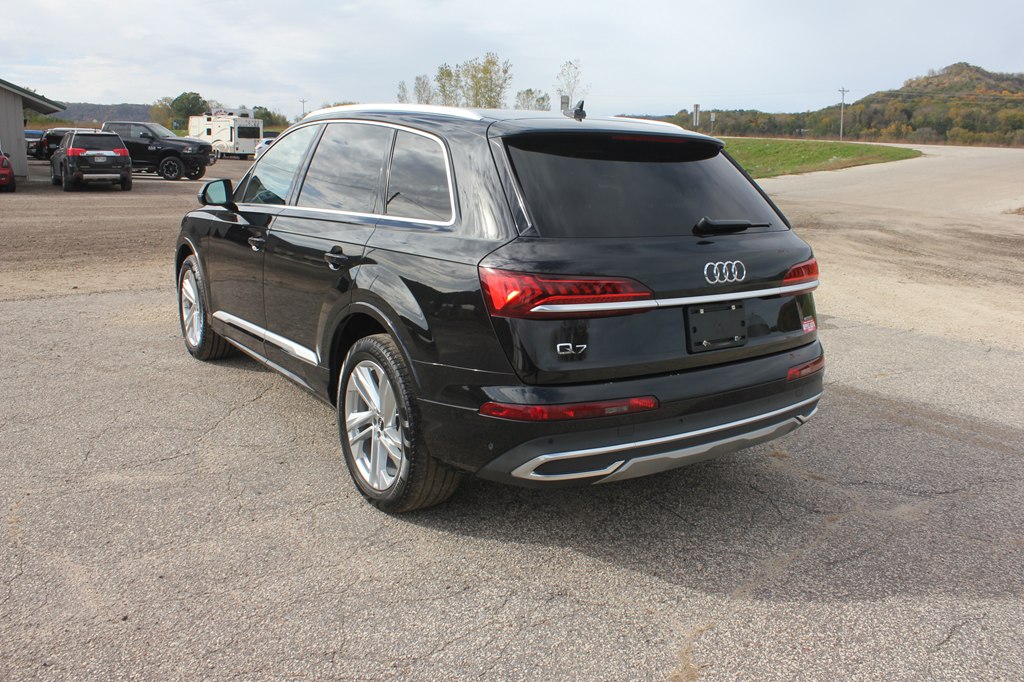 Photo 7 of this AUDI Q7
