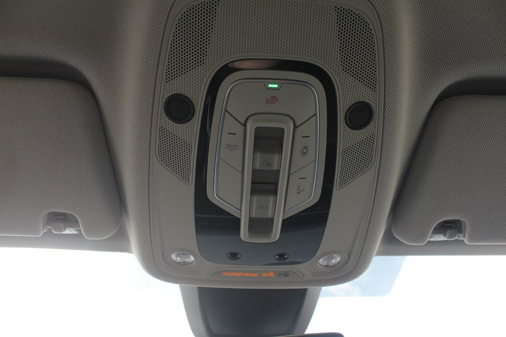 Photo 24 of this AUDI Q7