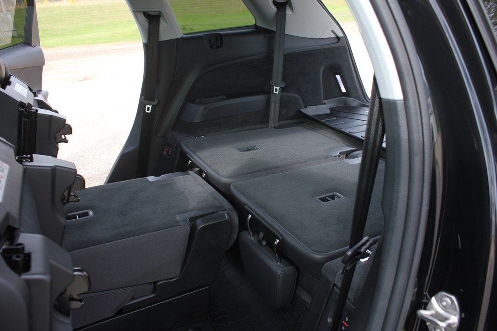 Photo 43 of this AUDI Q7