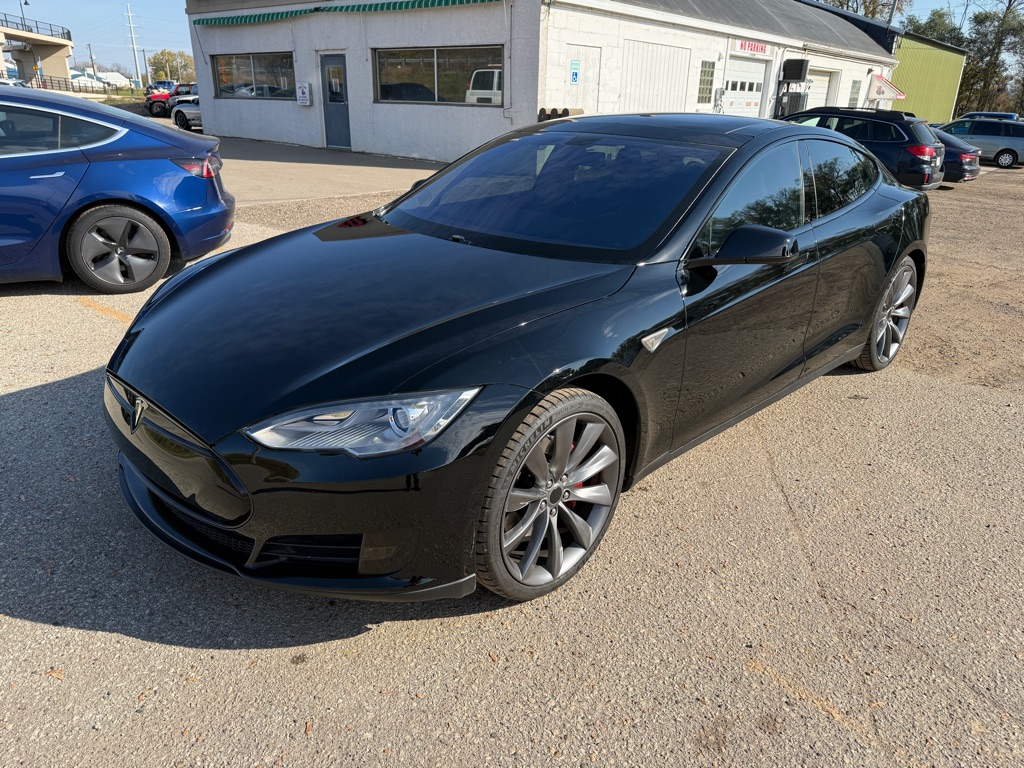 2013 Tesla Model S Performance RWD