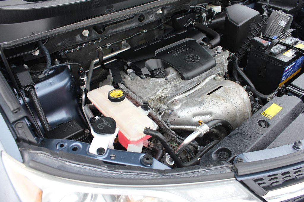 Photo 55 of this TOYOTA RAV4