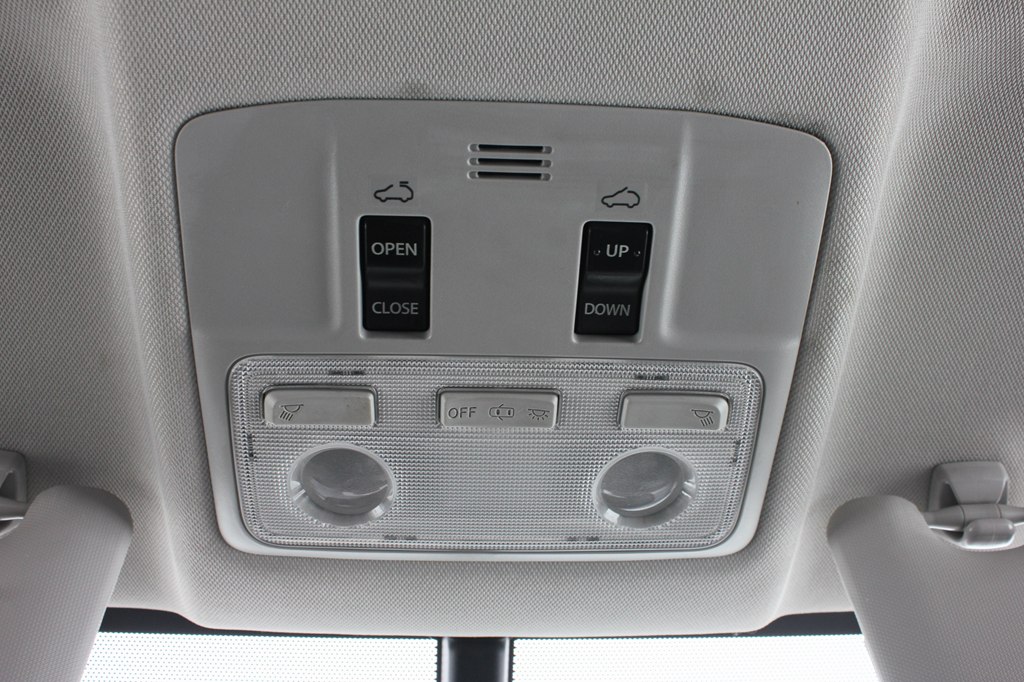 Photo 30 of this TOYOTA RAV4