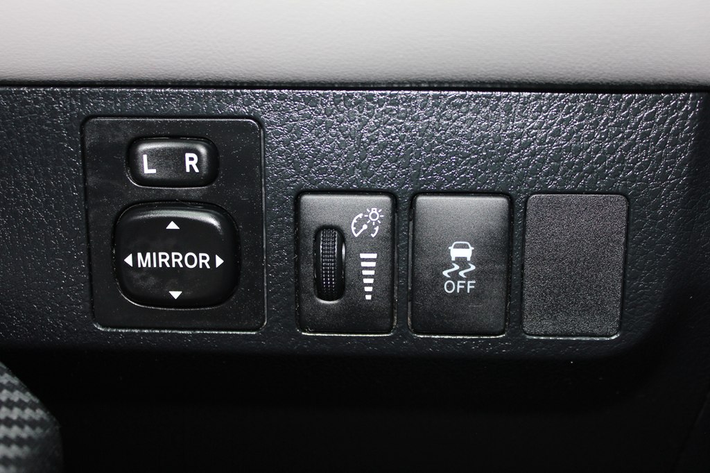 Photo 20 of this TOYOTA RAV4