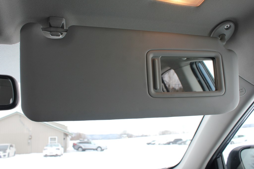 Photo 29 of this TOYOTA RAV4