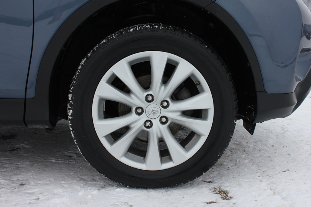 Photo 60 of this TOYOTA RAV4