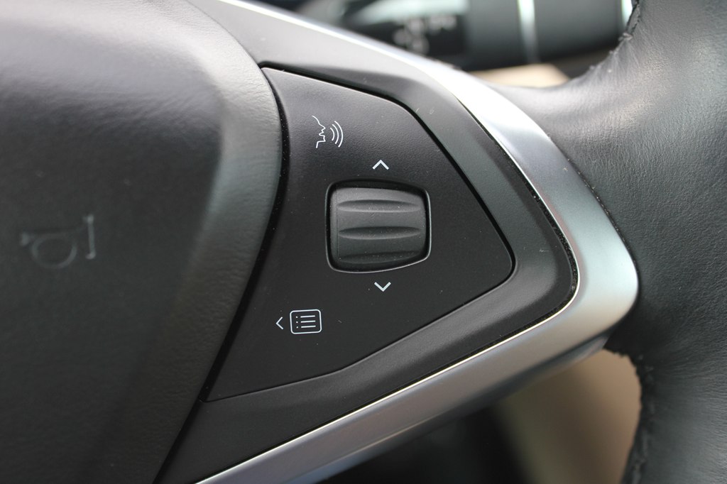 Photo 14 of this TESLA MODEL S