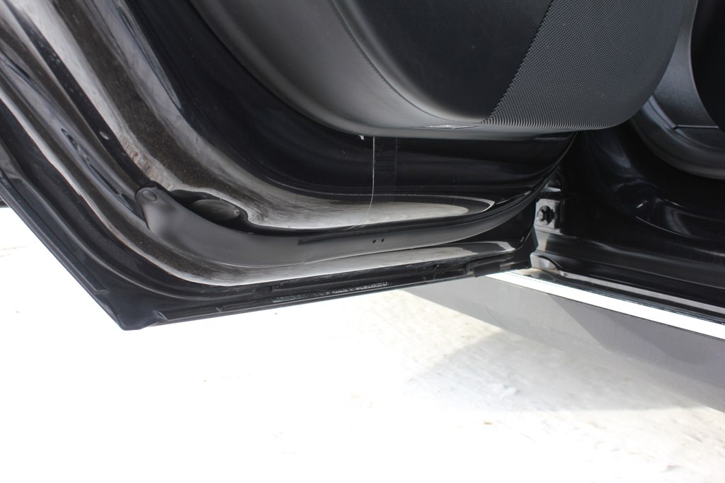Photo 36 of this TESLA MODEL S