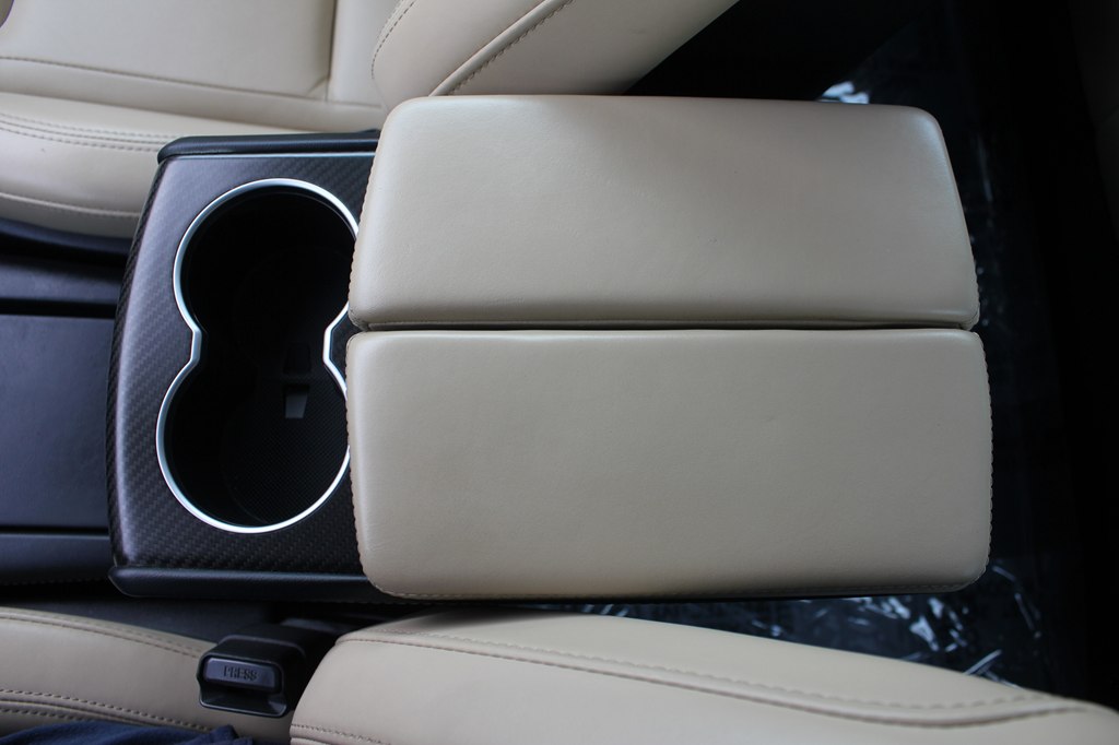 Photo 21 of this TESLA MODEL S