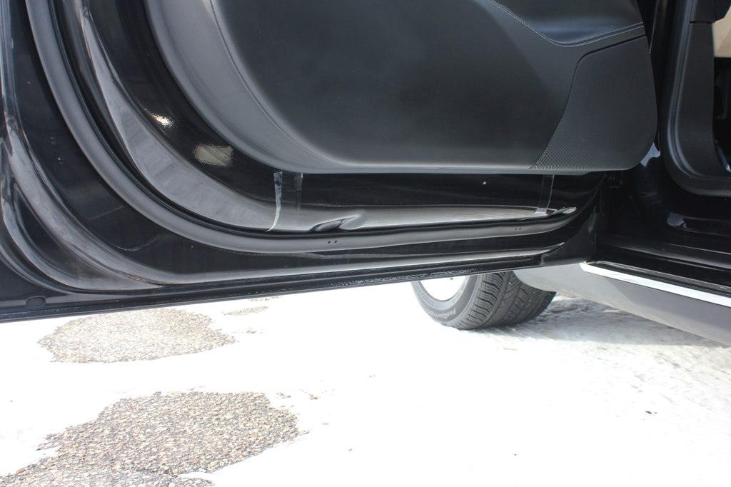 Photo 35 of this TESLA MODEL S