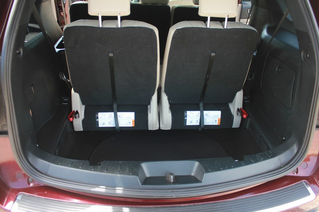 Photo 46 of this FORD EXPLORER