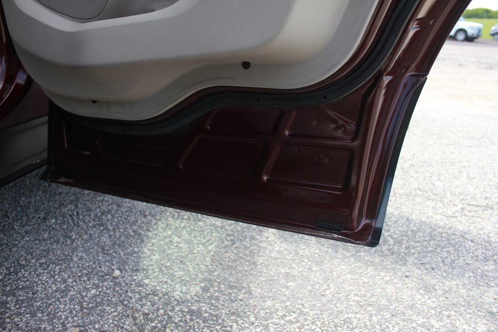 Photo 53 of this FORD EXPLORER