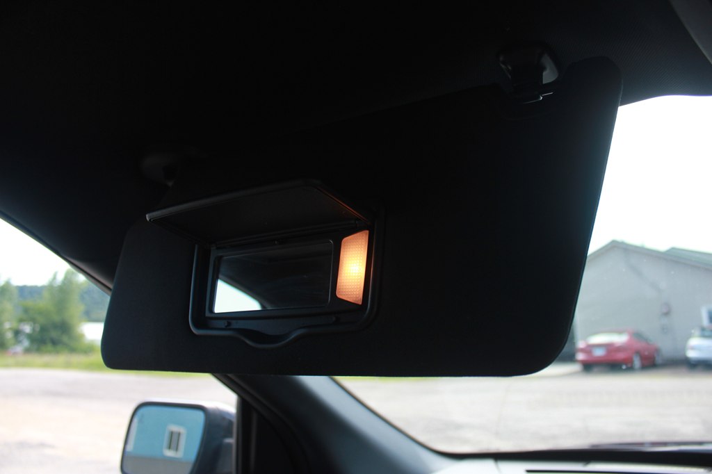 Photo 26 of this FORD EXPLORER