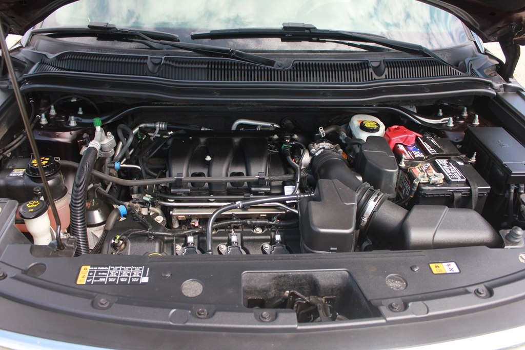 Photo 55 of this FORD EXPLORER