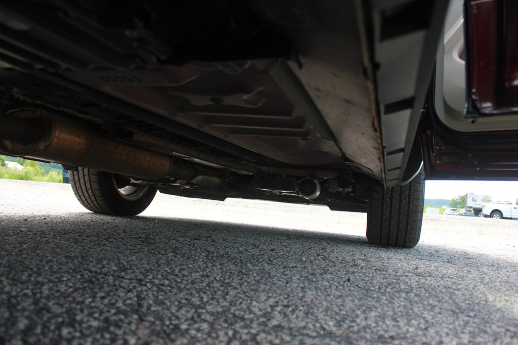 Photo 54 of this FORD EXPLORER