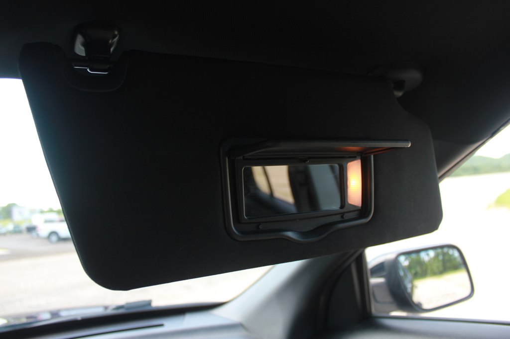 Photo 25 of this FORD EXPLORER