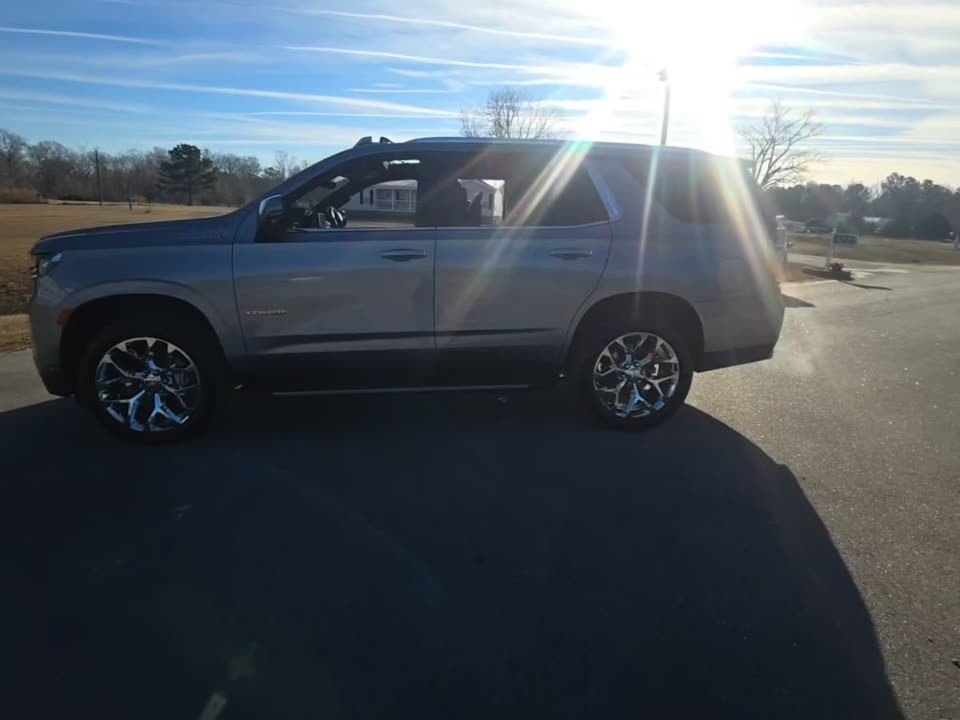 Photo 3 of this CHEVROLET TAHOE