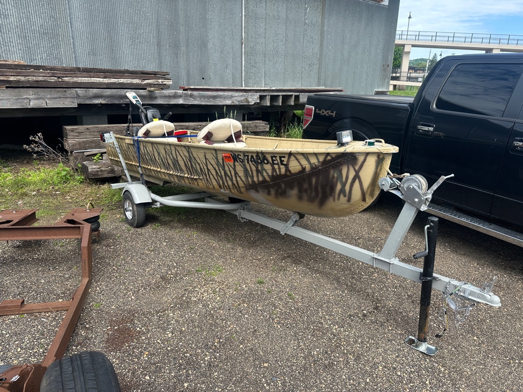1975 RICH 14 FT. V