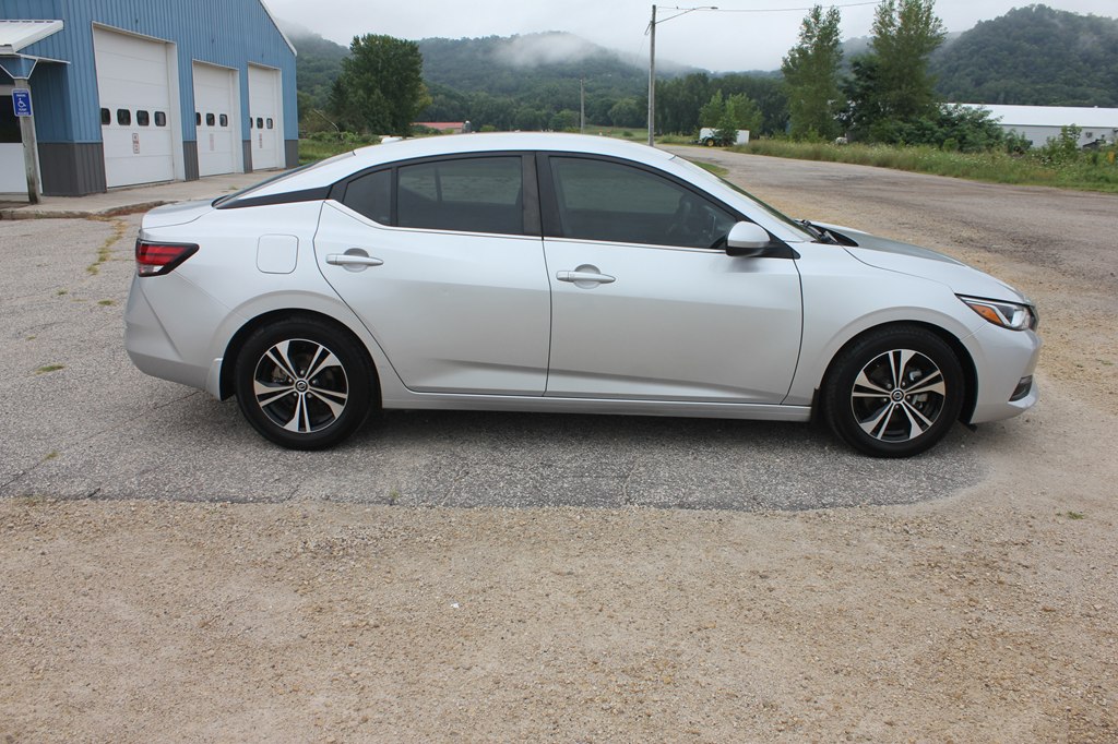 Photo 4 of this NISSAN SENTRA