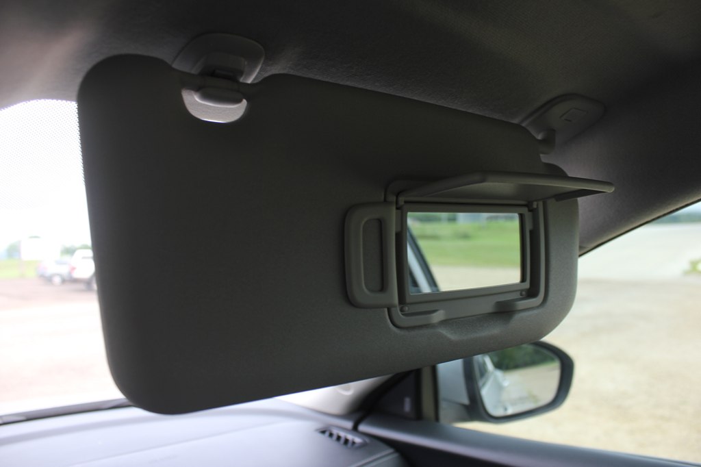 Photo 23 of this NISSAN SENTRA
