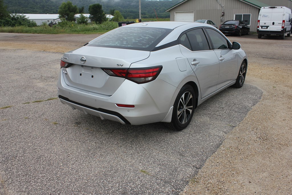 Photo 5 of this NISSAN SENTRA