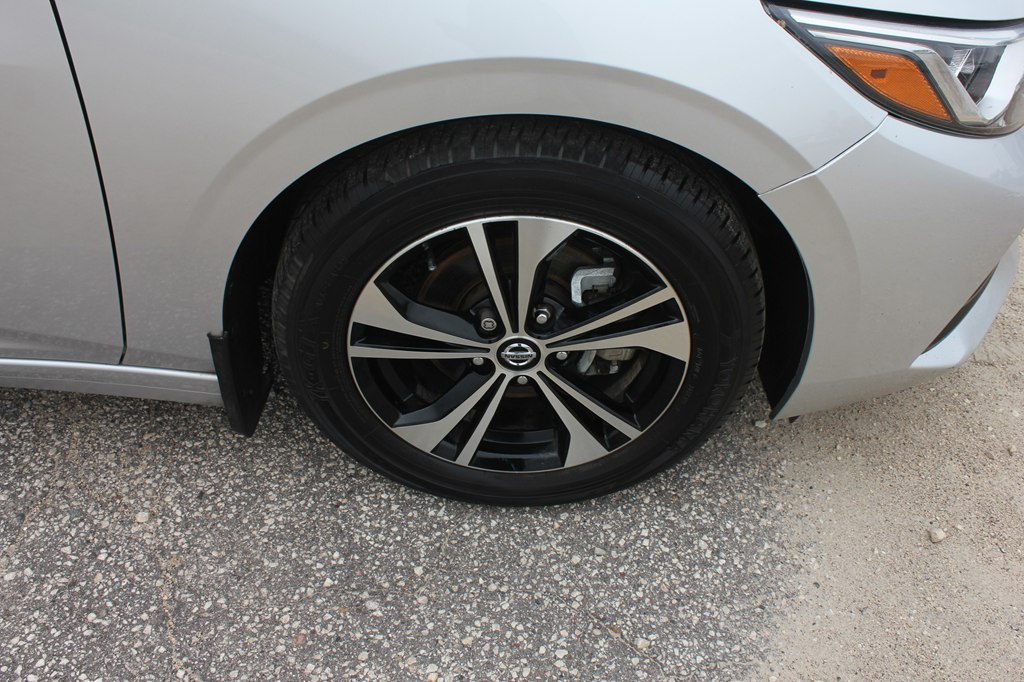 Photo 46 of this NISSAN SENTRA