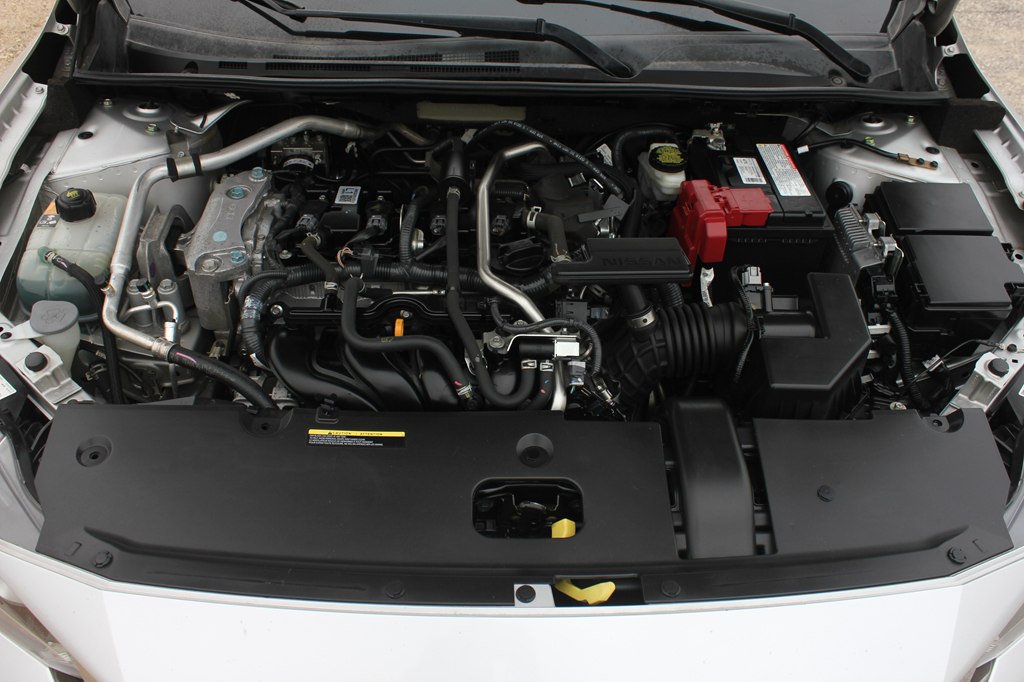 Photo 43 of this NISSAN SENTRA