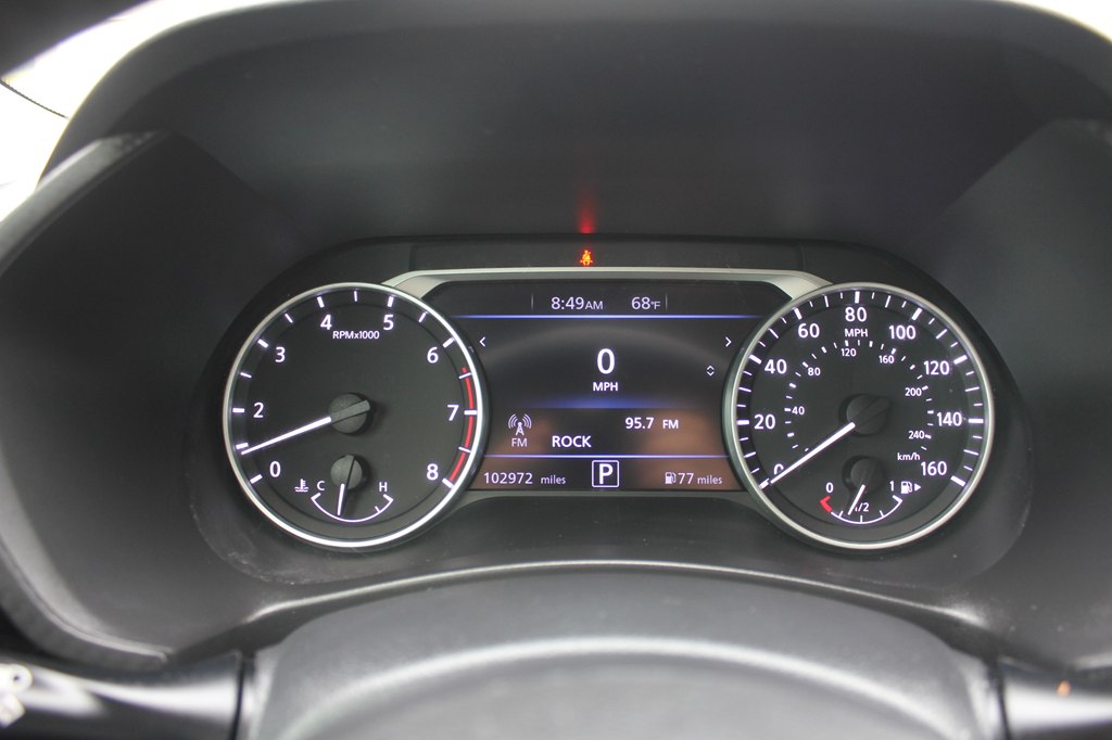 Photo 11 of this NISSAN SENTRA