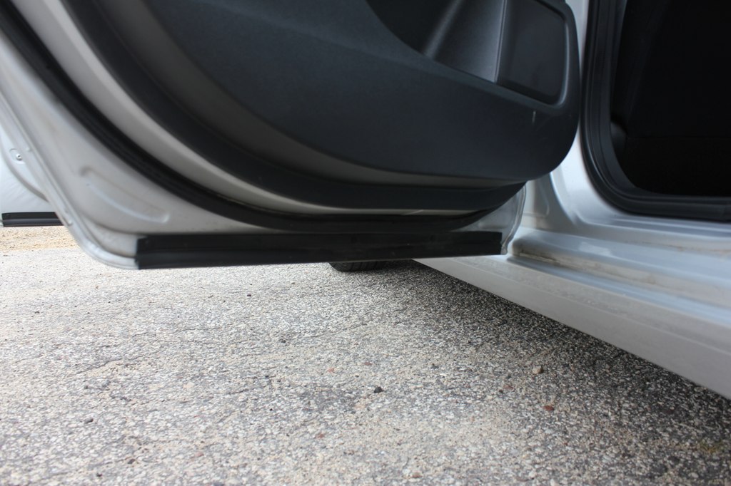 Photo 38 of this NISSAN SENTRA