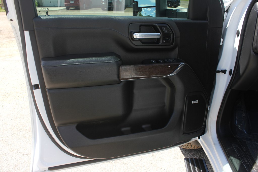 Photo 29 of this GMC SIERRA 3500HD
