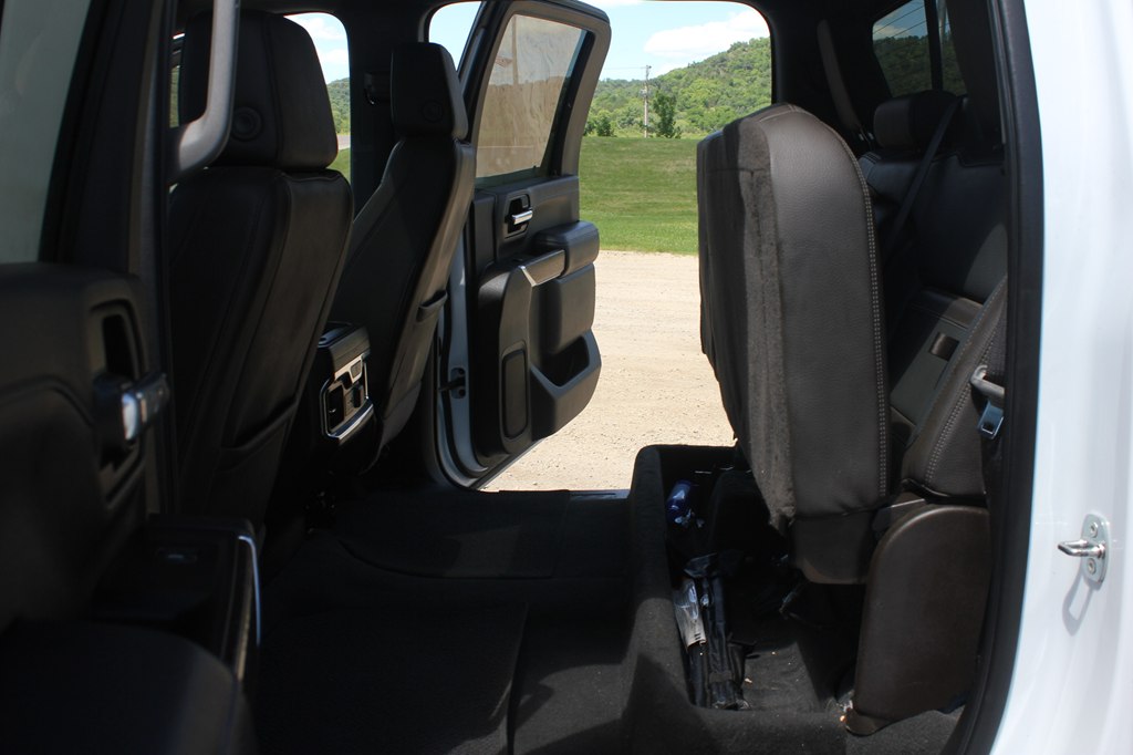 Photo 42 of this GMC SIERRA 3500HD