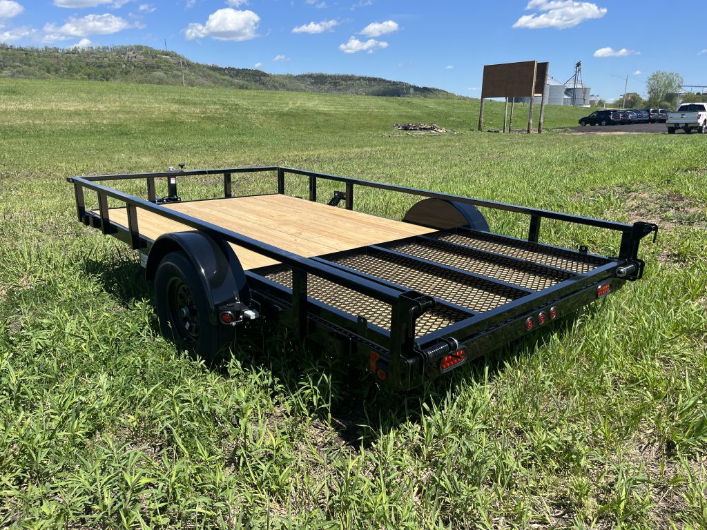 Photo 3 of this LIBERTY 3K UTILITY WOOD