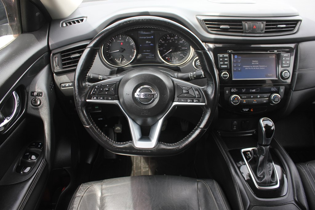 Photo 10 of this NISSAN ROGUE
