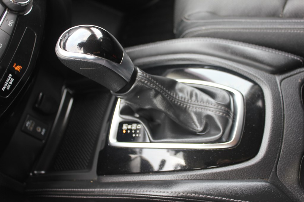 Photo 21 of this NISSAN ROGUE