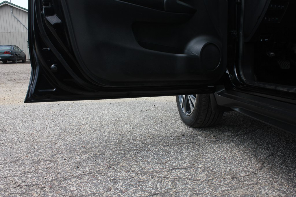 Photo 45 of this NISSAN ROGUE