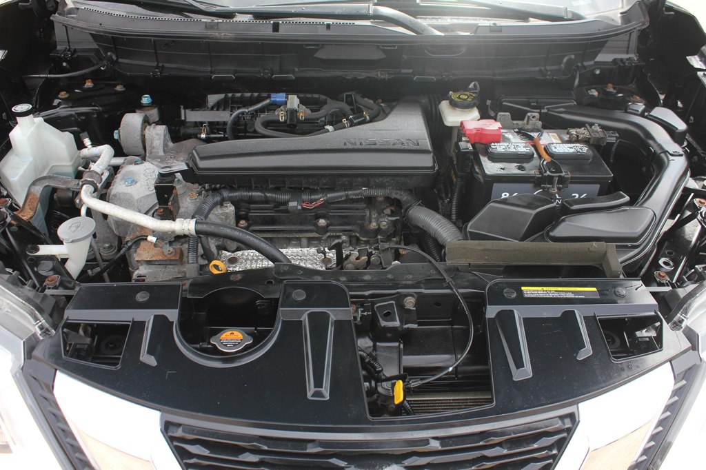 Photo 50 of this NISSAN ROGUE