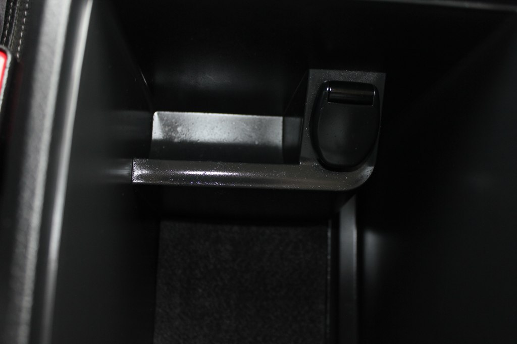 Photo 24 of this NISSAN ROGUE