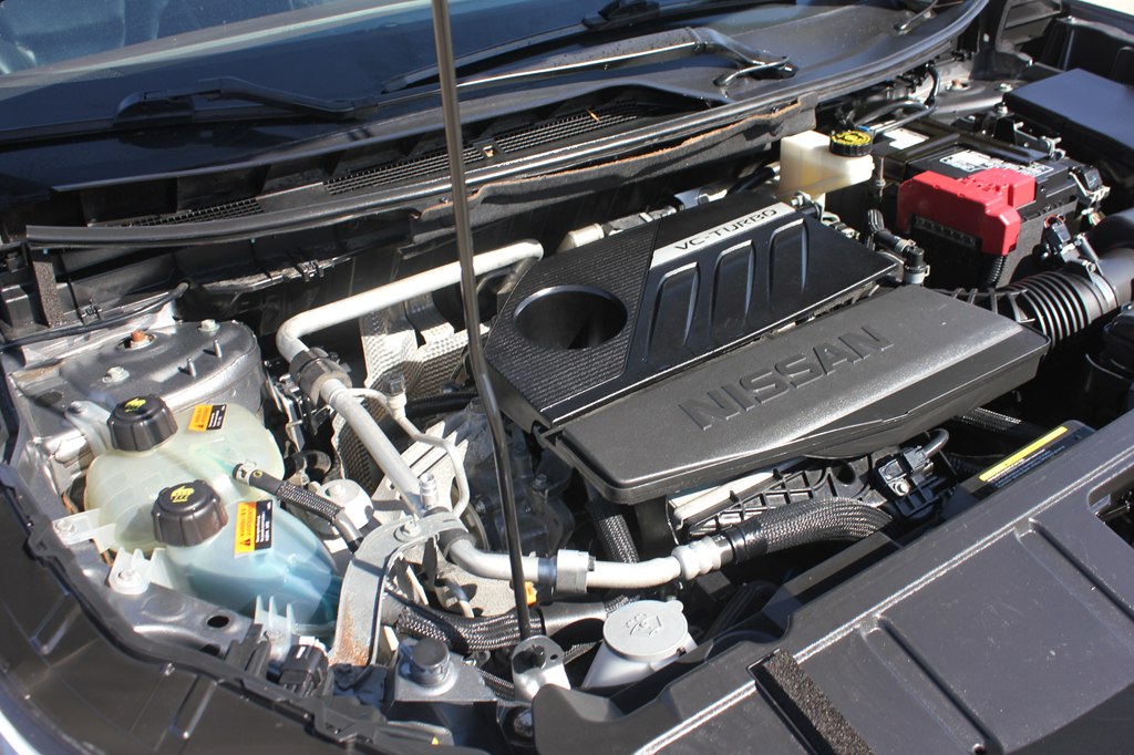 Photo 52 of this NISSAN ROGUE
