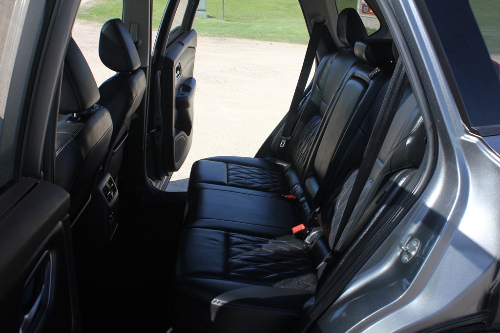 Photo 38 of this NISSAN ROGUE