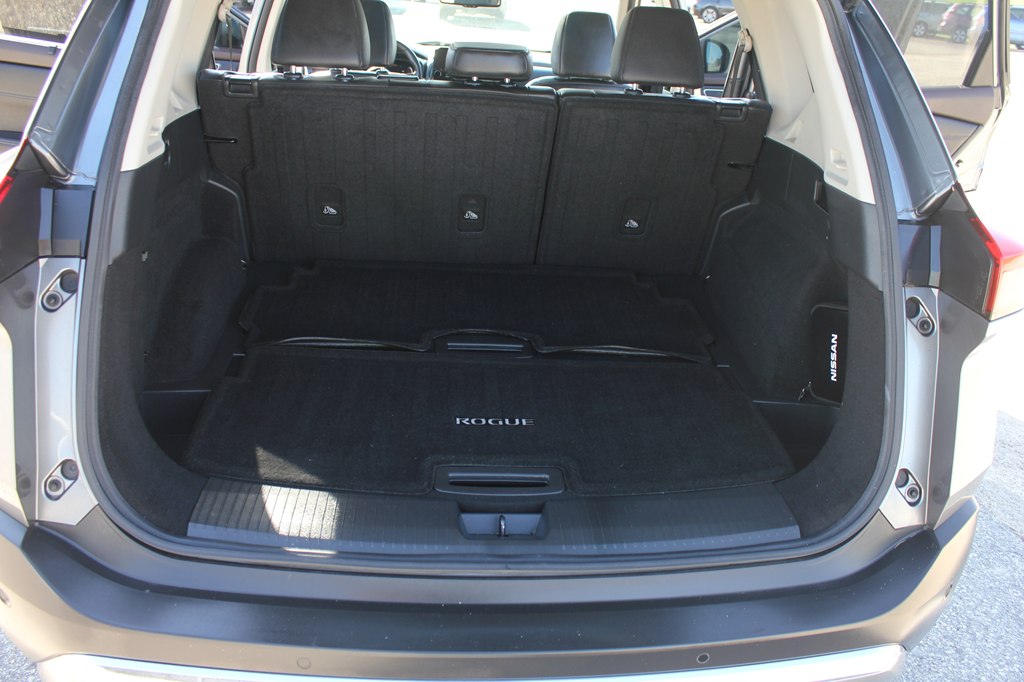 Photo 41 of this NISSAN ROGUE