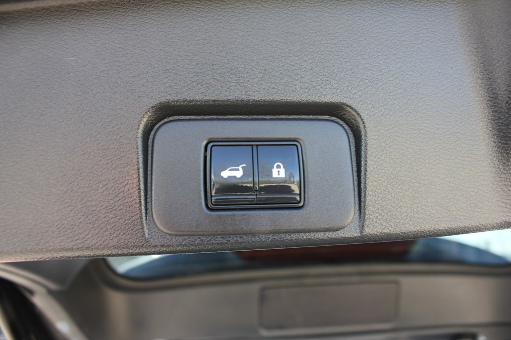Photo 44 of this NISSAN ROGUE