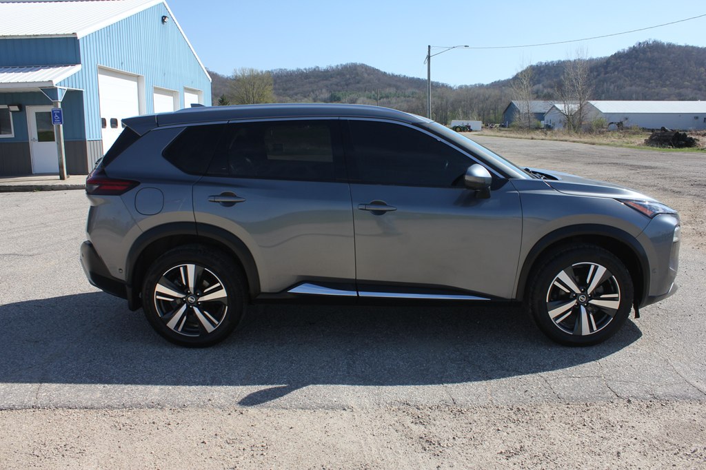 Photo 4 of this NISSAN ROGUE